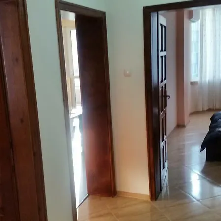 Georgi Izmirliev Appartement *